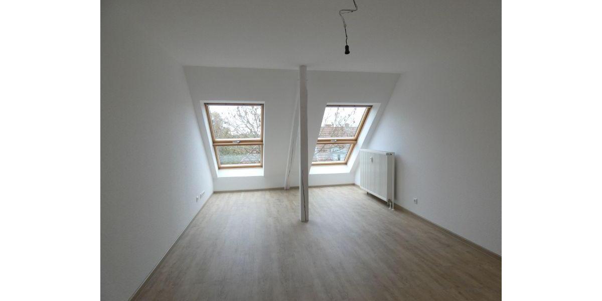 Dachgeschoßwohnung Essen Stadtbezirk II - 3 Zimmer, 81 m&sup2;, 955&euro; | Angebot:25720444