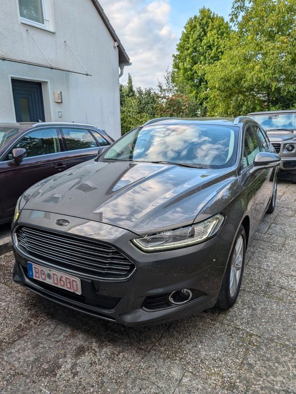 Ford Mondeo 185.800 km 14.990 € Dortmund 44229