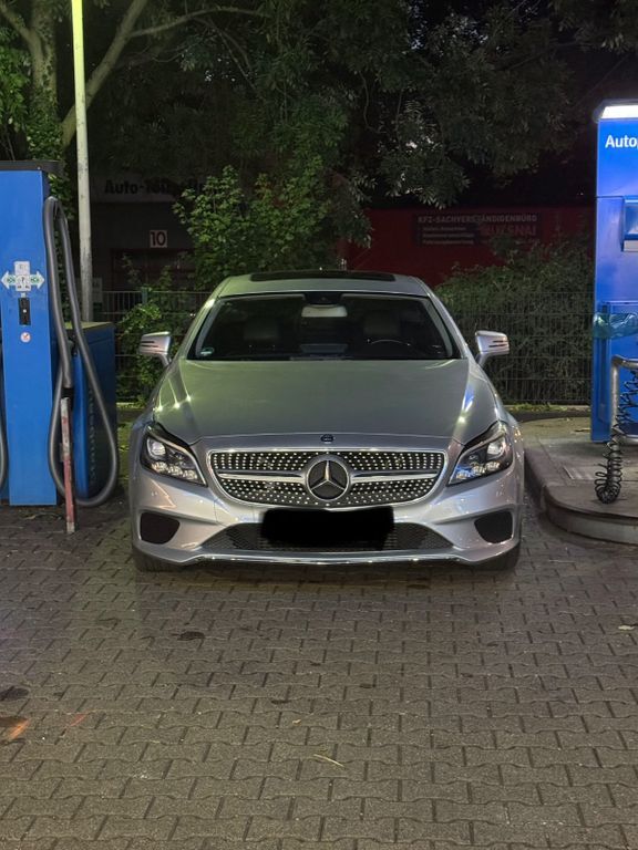 Mercedes-Benz CLS 250 131.000 km 22.000 € Duisburg 47167