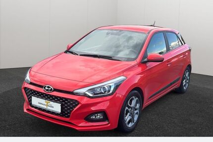 Hyundai i20 45.635 km 12.690 &euro; Castrop-Rauxel 44575