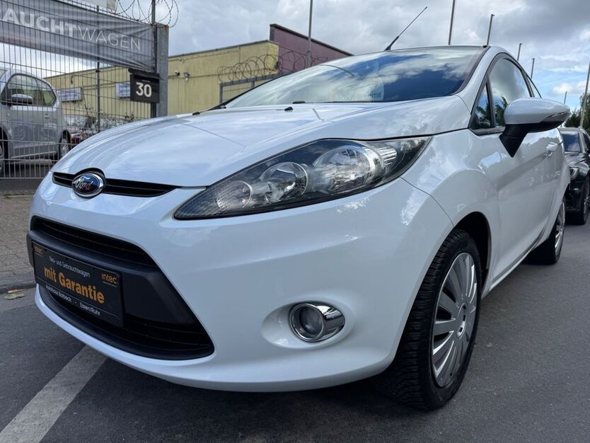 Ford Fiesta 27.784 km 6.790 € Essen - Borbeck 45355