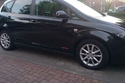 Seat Altea 192.500 km 3.200 &euro; Essen 45327