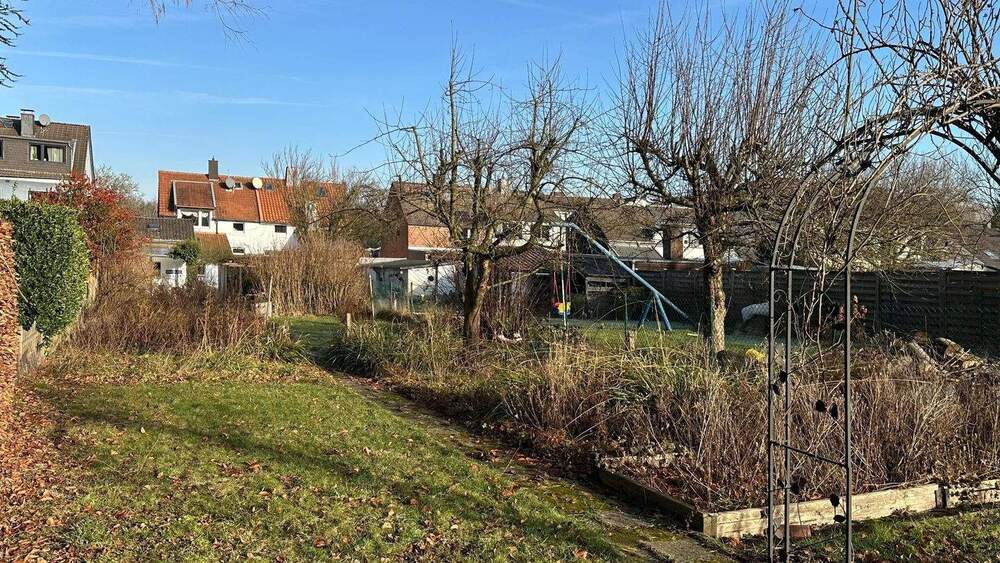 Charmante Doppelhaushälfte, 127 m², mit großzügigem Garten in E-Schonnebeck 4 zimmer