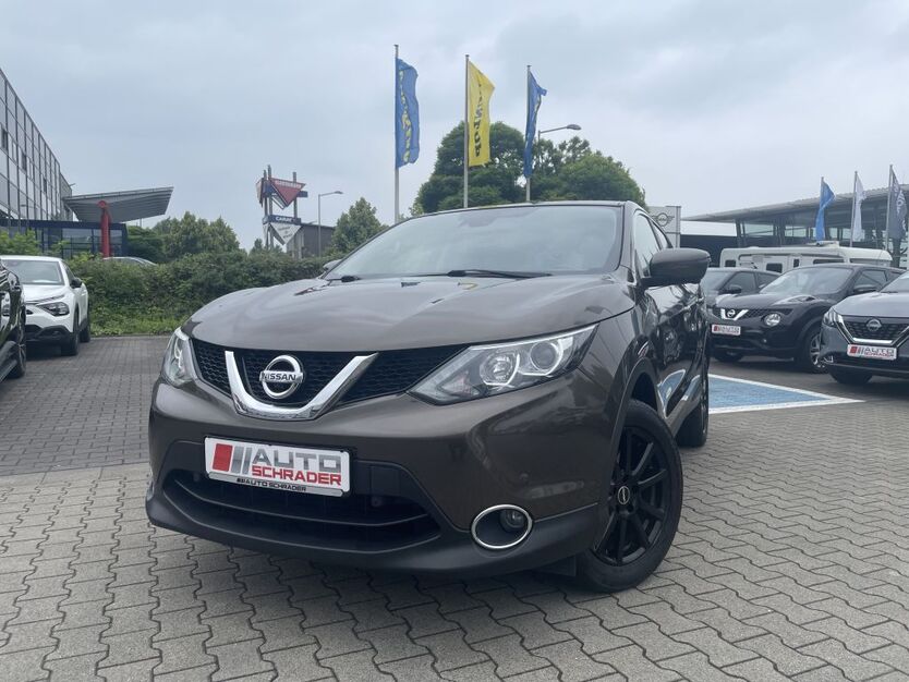 Nissan Qashqai 92.374 km 14.690 € Bochum 44809