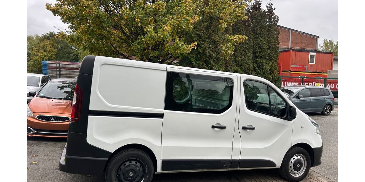 Renault Trafic 102.000 km 9.700 &euro; Essen 45326