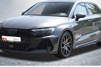 Audi RS3 4.750 km 64.250 &euro; Recklinghausen 45657