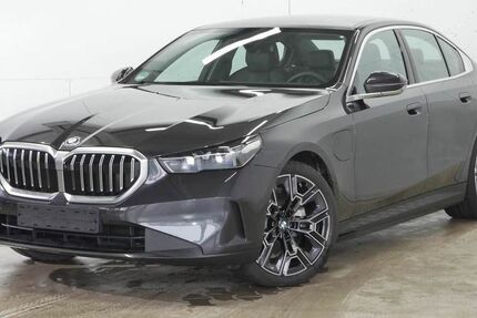 BMW 530 4.582 km 53.840 &euro; Bochum 44809