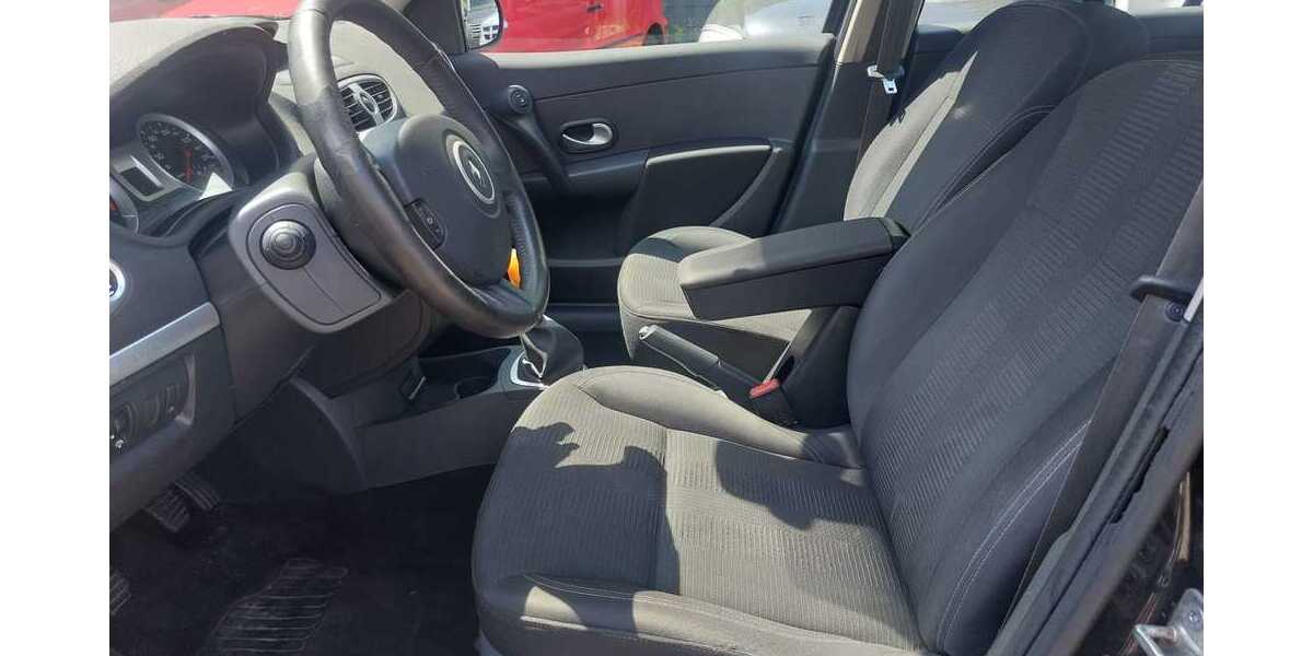 Renault Clio 299.999 km 1.000 &euro; Witten 58454