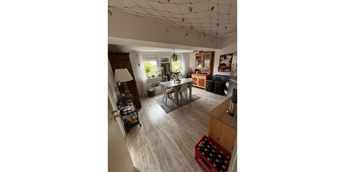 Dachgeschoßwohnung Schwerte - 4 Zimmer, 90 m&sup2;, 700&euro; | Angebot:27543492