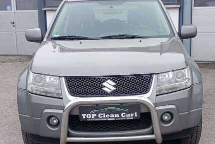 Suzuki Grand Vitara 259.000 km 4.450 &euro; Oberhausen 46049