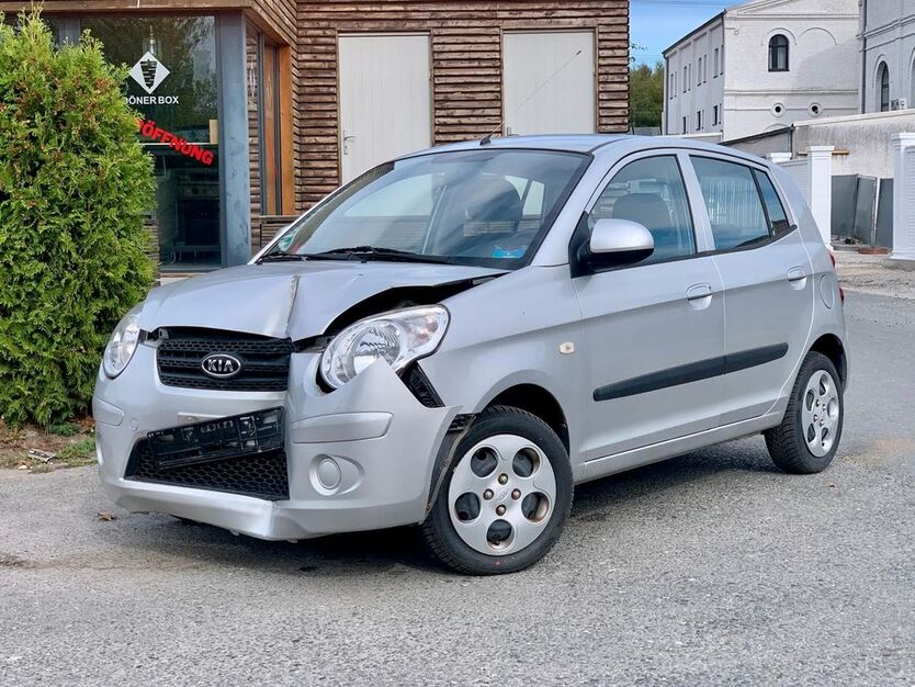 Kia Picanto 27.158 km 1.800 € Gelsenkirchen 45884