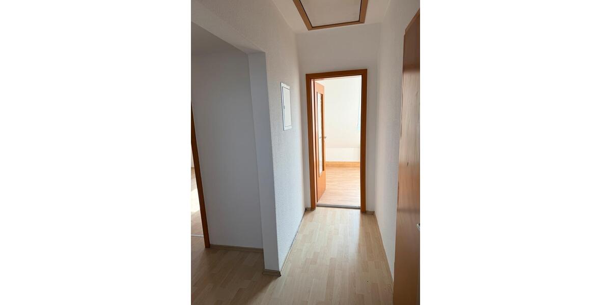 Dachgeschoßwohnung Dortmund Brackel - 3 Zimmer, 77 m&sup2;, 880&euro; | Angebot:26337597