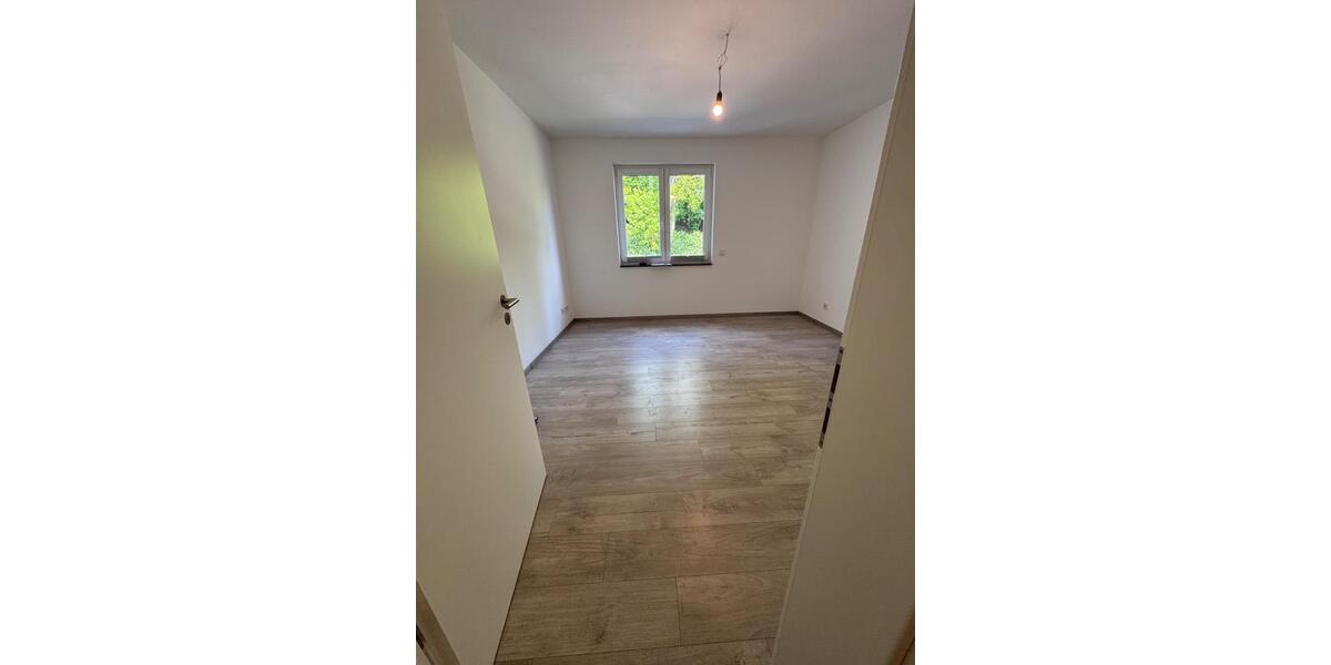 Terrassenwohnung Recklinghausen Berghausen - 3.5 Zimmer, 88 m&sup2;, 1.300&euro; | Angebot:26496381