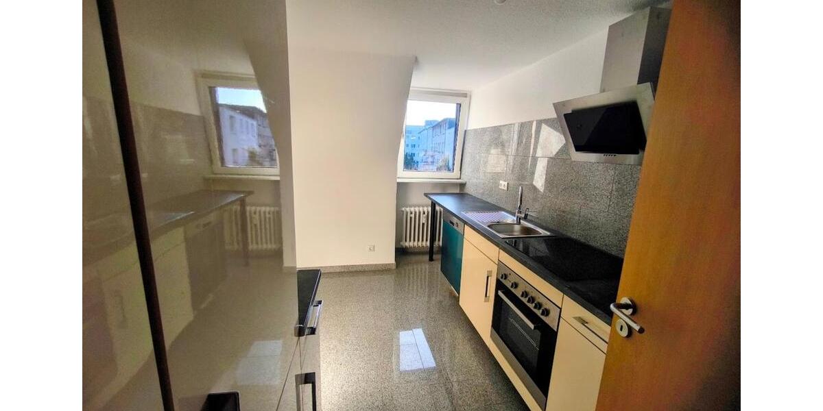 Moderne, helle, ruhige 2-ZKB-Whg. mit EBK in Essen Südviertel 2 zimmer