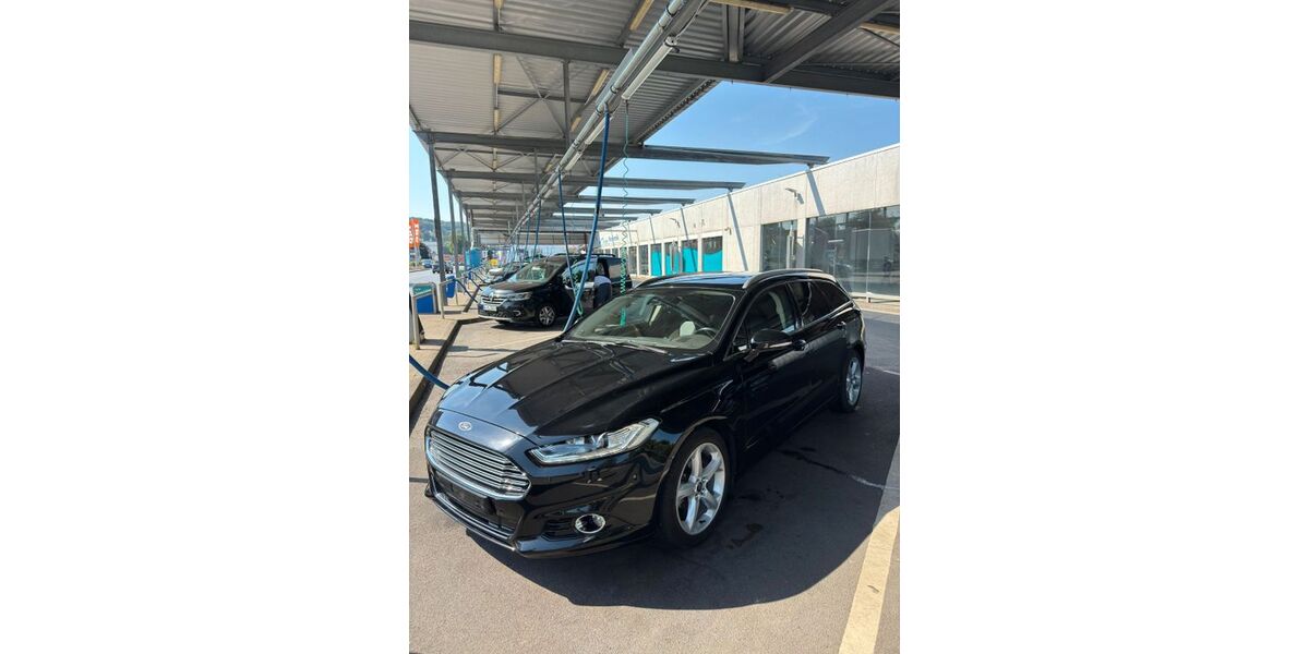 Ford Mondeo 111.000 km 12.550 &euro; Wuppertal 42103