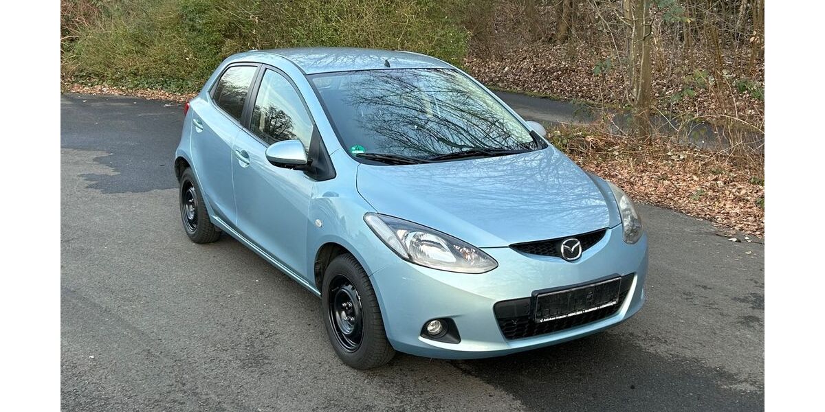 Mazda 2 146.000 km 3.200 &euro; Lünen 44532