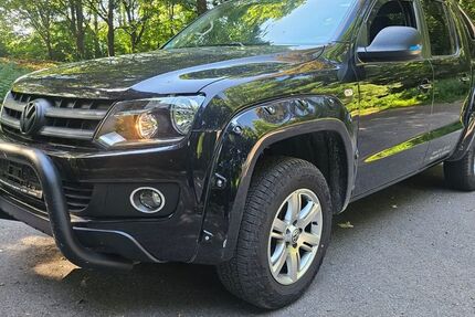 VW Amarok 376.000 km 9.900 &euro; Essen 45356