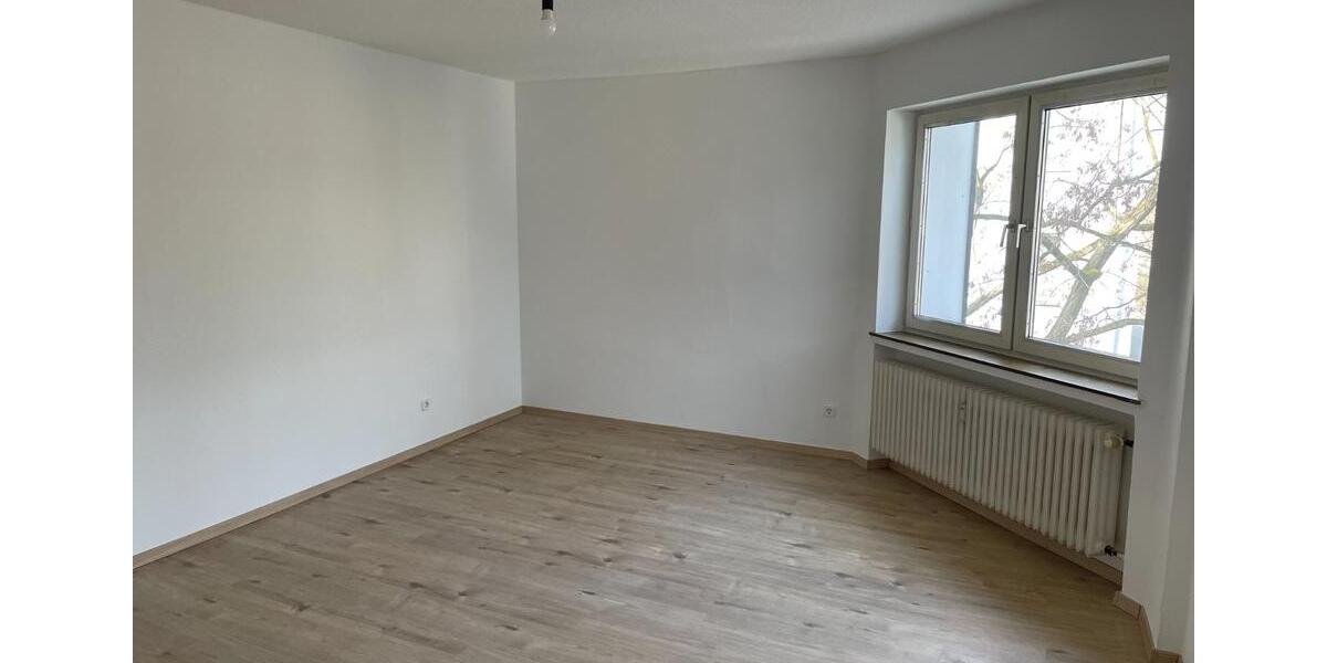 Etagenwohnung Gelsenkirchen Gelsenkirchen-Mitte - 1 Zimmer, 43 m&sup2;, 379&euro; | Angebot:25647905