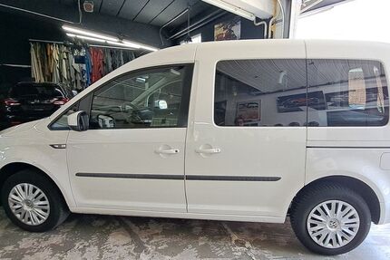 VW Caddy 148.103 km 11.390 &euro; Essen OT Westviertel 45127