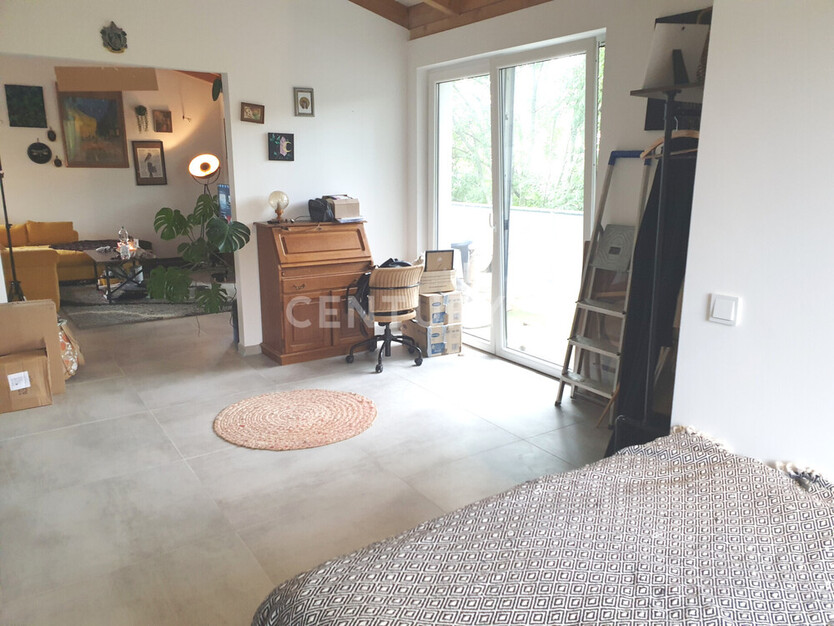 Zuhause mit Weitblick: Ruhe, Natur und Skyline-Panorama 2 zimmer