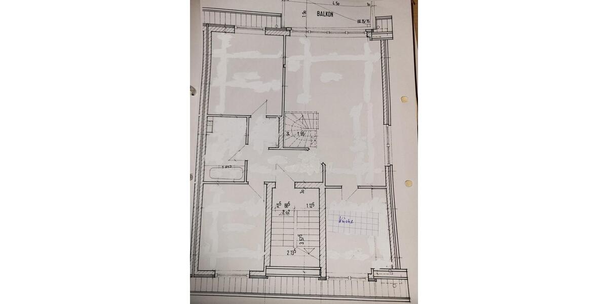 Großzügige DG-Wohnung in ruhiger Lage ohne Provision 4.5 zimmer