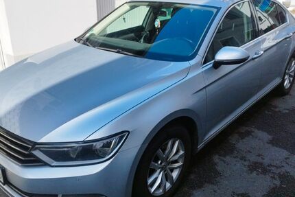 VW Passat 173.000 km 8.900 &euro; Oberhausen 46049