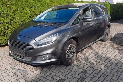 Ford S-Max 239.000 km 10.450 € Dortmund 44339