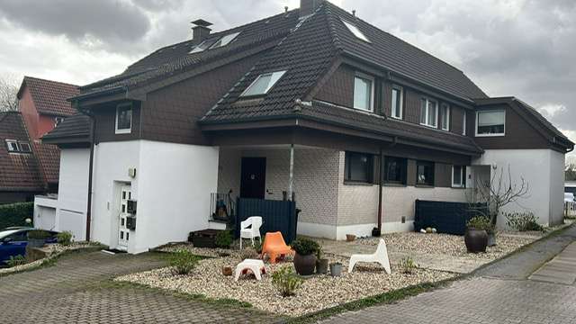 Etagenwohnung Bochum Eppendorf - 2 Zimmer, 109 m&sup2;, 1.050&euro; | Angebot:25985927