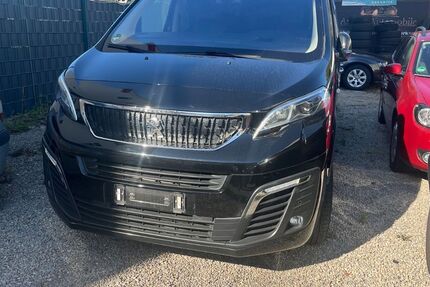 Peugeot Traveller 152.000 km 21.000 € Bochum 44795
