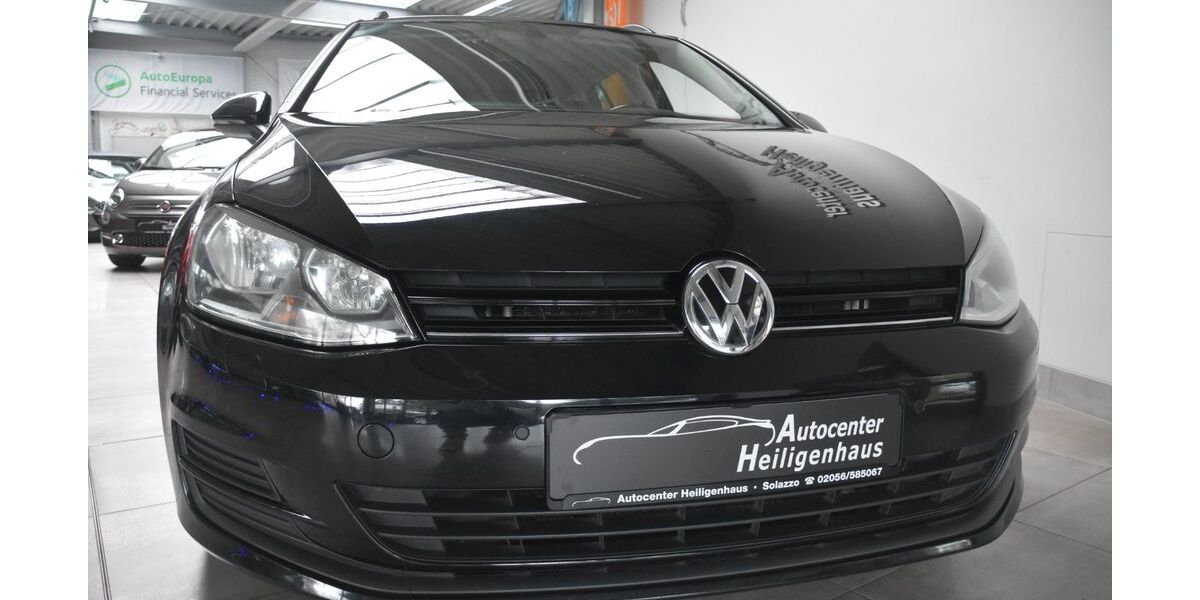 VW Golf 297.400 km 5.680 &euro; Heiligenhaus 42579