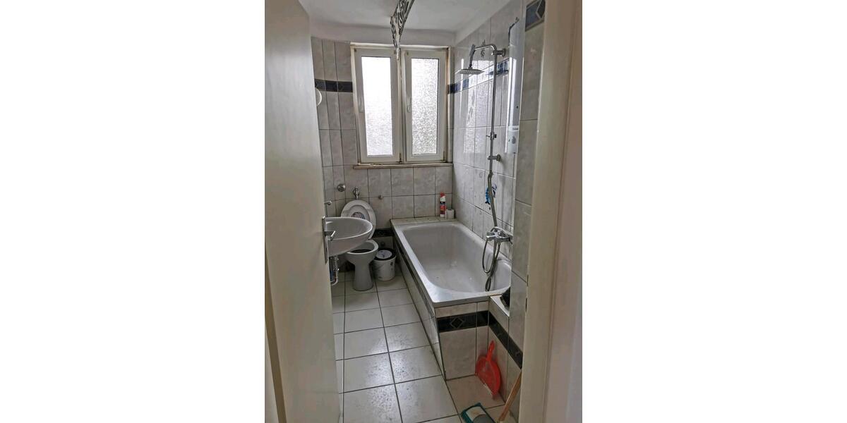 Erdgeschoßwohnung Gelsenkirchen Erle - 1 Zimmer, 57 m&sup2;, 720&euro; | Angebot:26693973