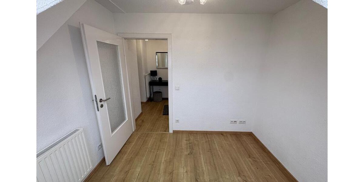 3,5 Raum-Wohnung DG (komplett renoviert 2019) 2 Etagenhaus Herne 3.5 zimmer