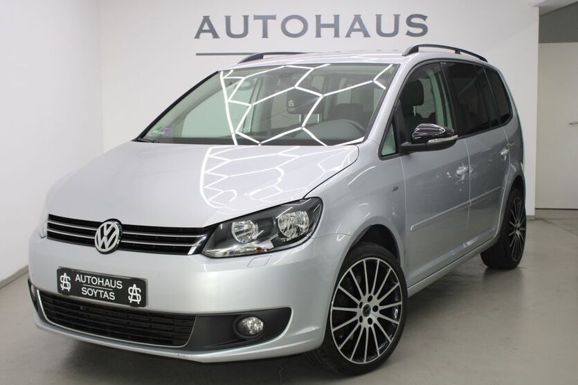 VW Touran 159.000 km 11.999 € Remscheid 42853