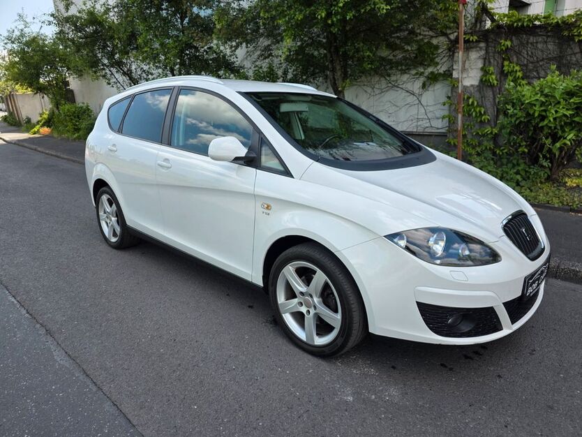 Seat Altea 154.784 km 4.999 € Dortmund 44147