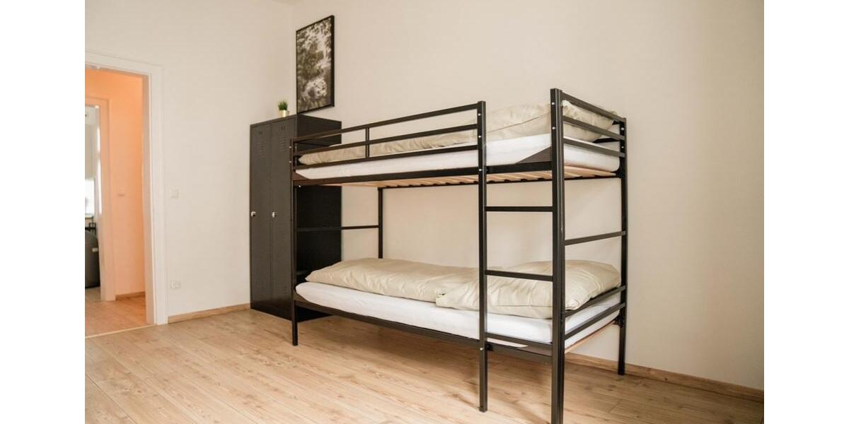 Große 125m2 Wohnung mit Balkon Zentral 4.5 zimmer