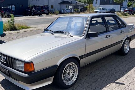 Audi 80 267.000 km 5.600 &euro; Haltern am See 45721