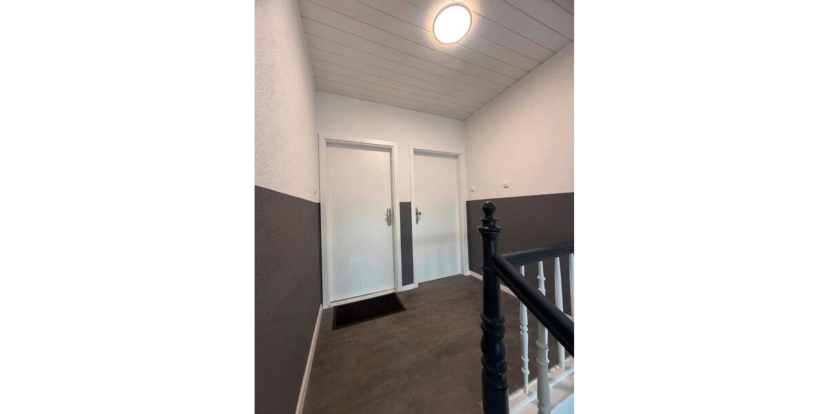 Modernisiertes Mehrfamilienhaus in Bochum-Wattenscheid 30 zimmer