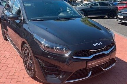 Kia ceed / Ceed 70.471 km 23.500 € Datteln 45711