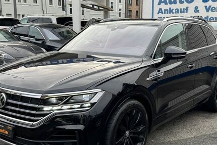 VW Touareg 116.900 km 34.650 &euro; Oberhausen 46045
