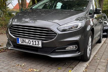 Ford S-Max 179.000 km 13.777 € unna 59427