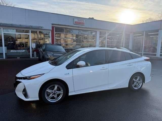 Toyota Prius 34.643 km 22.900 € Datteln 45711