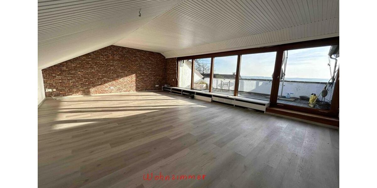 Helle Dachgeschosswohnung im Herzen von Stiepel 4 zimmer