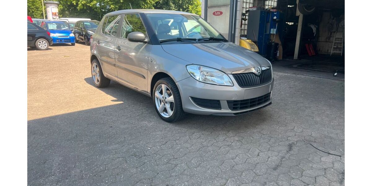 Skoda Fabia 150.000 km 3.980 &euro; Essen 45141