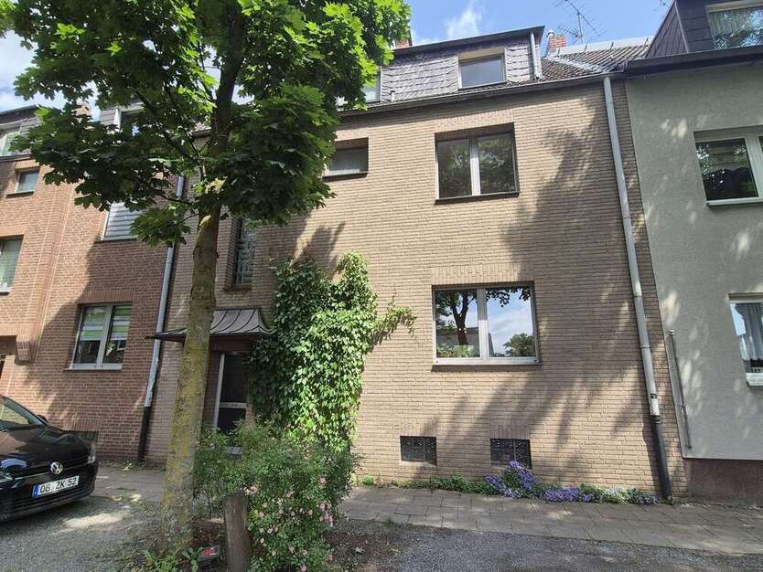 Haus zum Kaufen in Oberhausen 409.000 € 162 m²