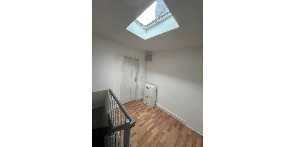 Dachgeschoßwohnung Hagen Hagen-Mitte - 3.5 Zimmer, 85 m&sup2;, 750&euro; | Angebot:27567636