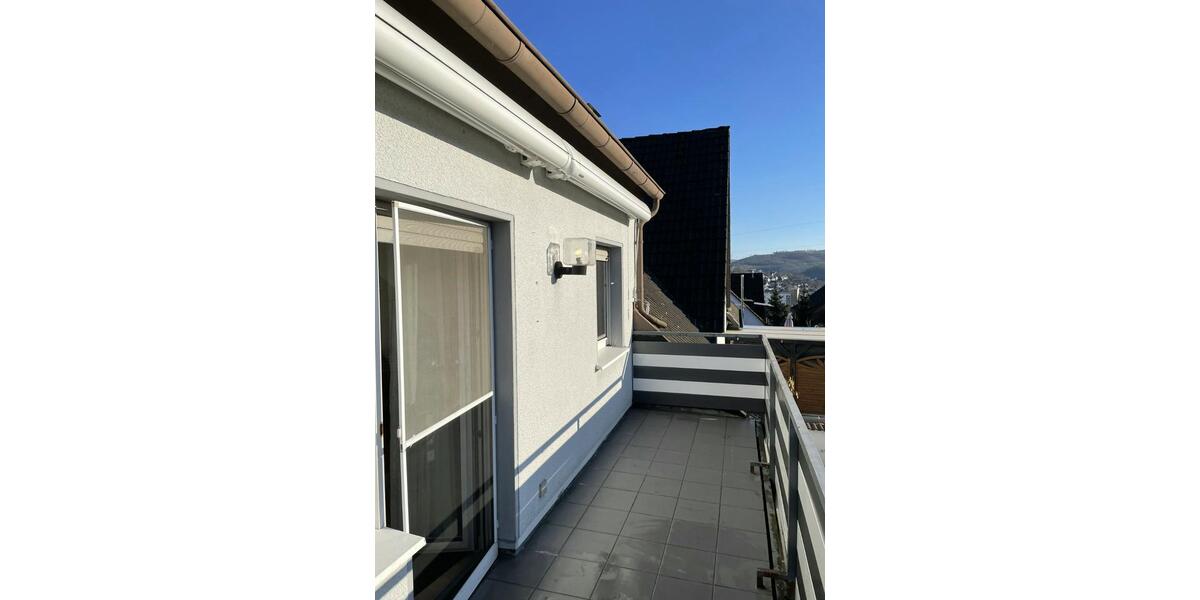 Dachgeschoßwohnung Hagen Hohenlimburg - 4 Zimmer, 79 m&sup2;, 690&euro; | Angebot:25297111