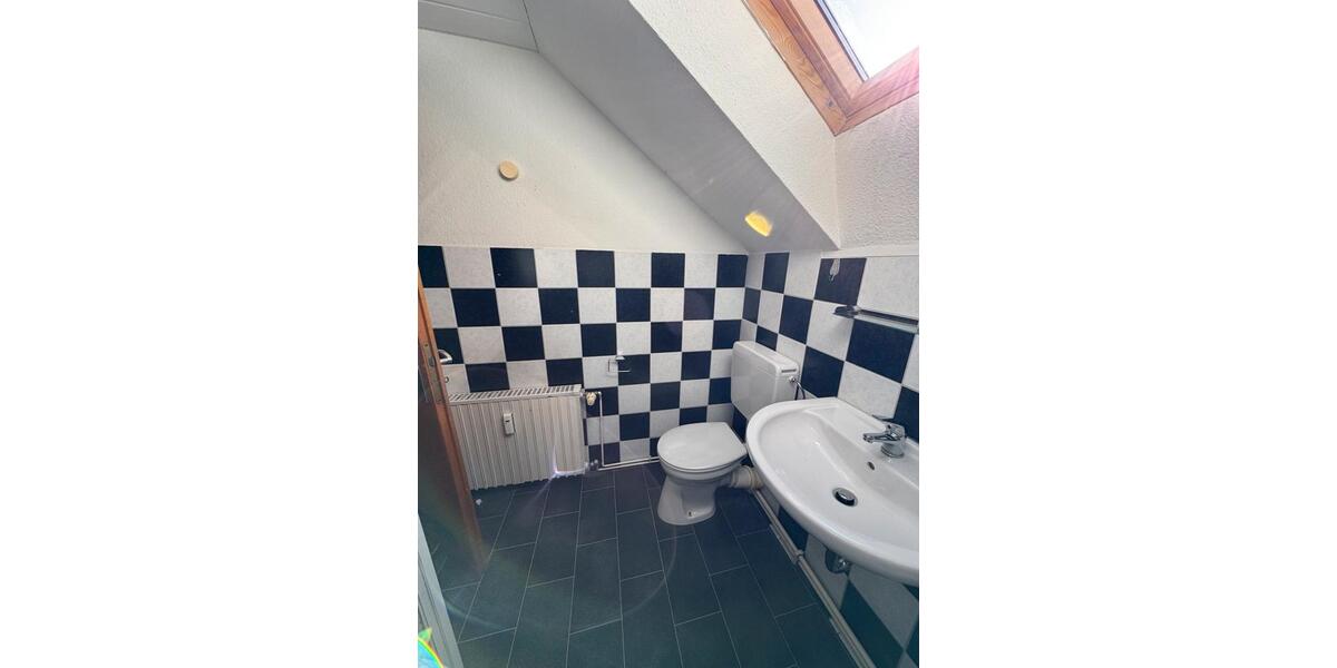 Dachgeschoßwohnung Hagen Hohenlimburg - 1 Zimmer, 51 m&sup2;, 336&euro; | Angebot:25580141