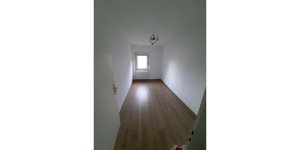 Etagenwohnung Witten Annen - 3 Zimmer, 64 m&sup2;, 520&euro; | Angebot:24976937