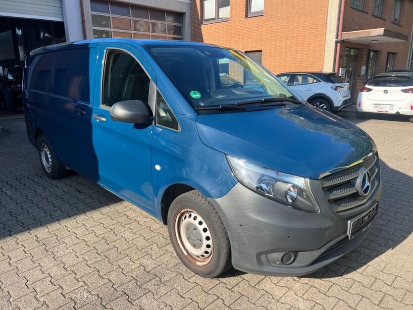 Mercedes-Benz Vito 175.000 km 15.800 € Bochum 44793