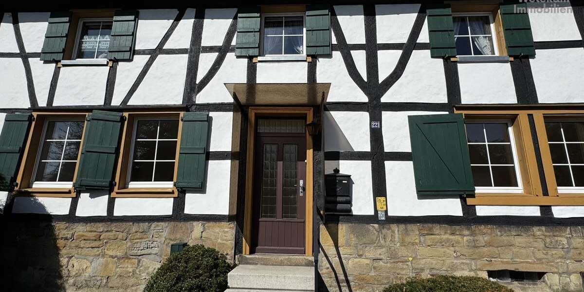 Einfamilienhaus Witten Rüdinghausen - 8 Zimmer, 128 m&sup2;, 220.000&euro; | Angebot:25256716